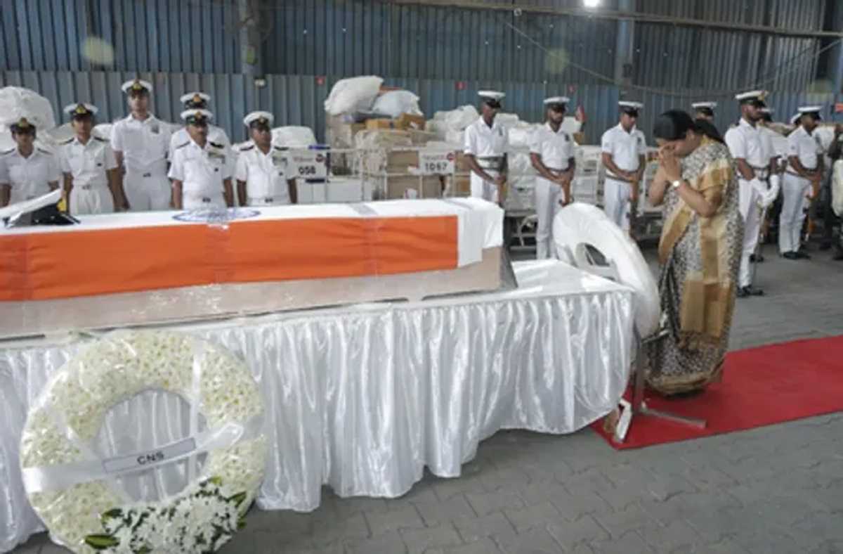 पहलगाम आतंकी हमला : दिल्ली की सीएम के सार्वजनिक कार्यक्रम दो दिन के लिए स्थगित